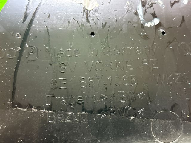 bontott AUDI A4 B6 Jobb első Ajtó Kárpit