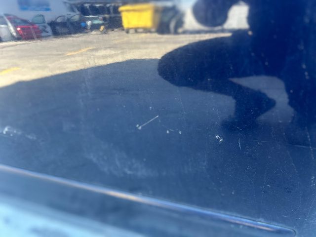 bontott AUDI A4 B6 Jobb első Ajtó (Üres lemez)