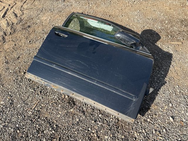 bontott AUDI A4 B6 Jobb első Ajtó (Üres lemez)