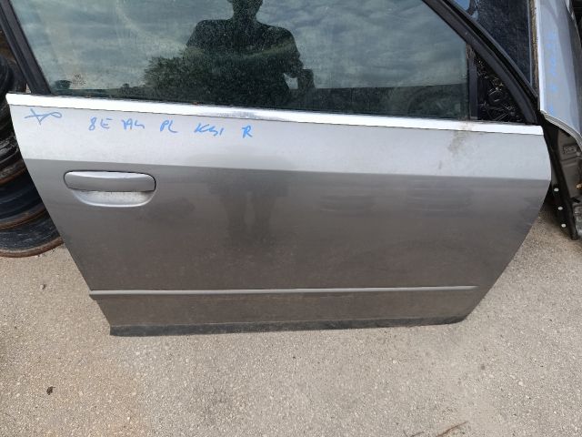 bontott AUDI A4 B6 Jobb első Ajtó (Üres lemez)