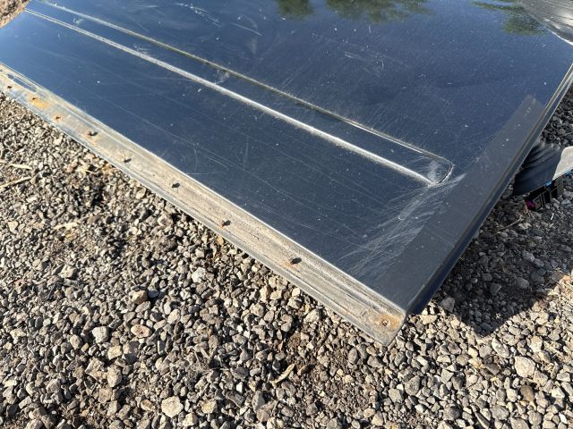 bontott AUDI A4 B6 Jobb első Ajtó (Üres lemez)