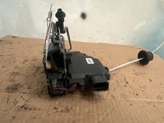 bontott AUDI A4 B6 Jobb első Ajtózár