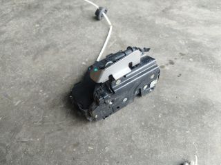 bontott AUDI A4 B6 Jobb első Ajtózár