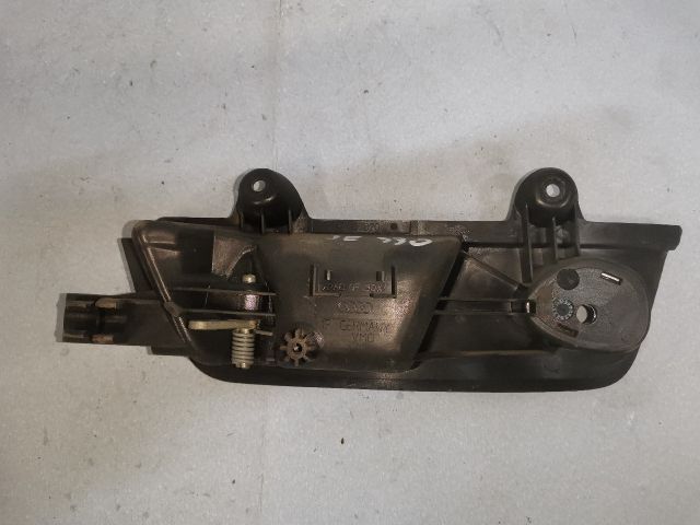 bontott AUDI A4 B6 Jobb első Belső Kilincs