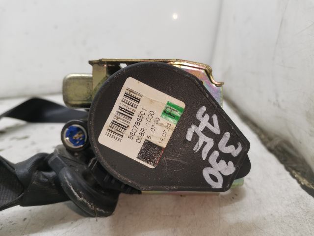 bontott AUDI A4 B6 Jobb első Biztonsági Öv