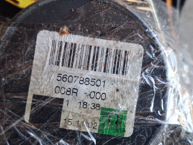 bontott AUDI A4 B6 Jobb első Biztonsági Öv