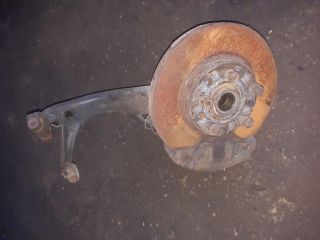 bontott AUDI A4 B6 Jobb első Csonkállvány Kerékaggyal