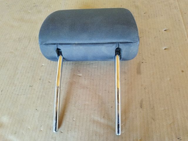 bontott AUDI A4 B6 Jobb első Fejtámla