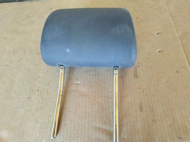 bontott AUDI A4 B6 Jobb első Fejtámla