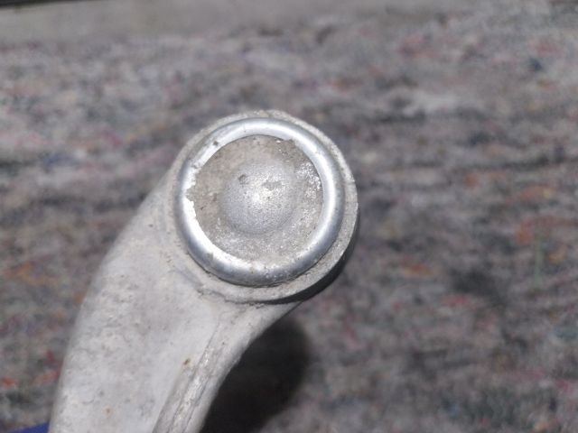 bontott AUDI A4 B6 Jobb első Felső Lengőkar