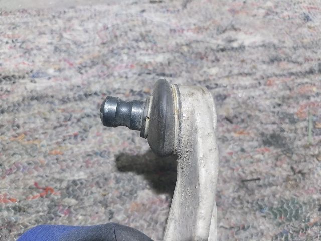 bontott AUDI A4 B6 Jobb első Felső Lengőkar