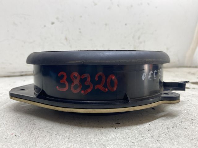 bontott AUDI A4 B6 Jobb első Hangszóró