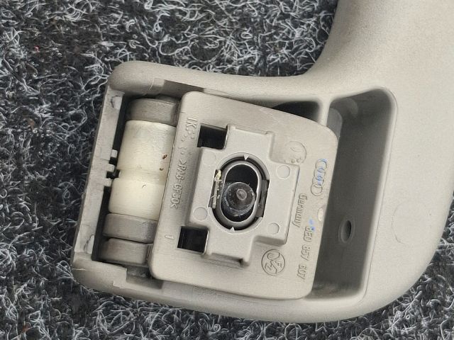 bontott AUDI A4 B6 Jobb első Kapaszkodó (Felső)