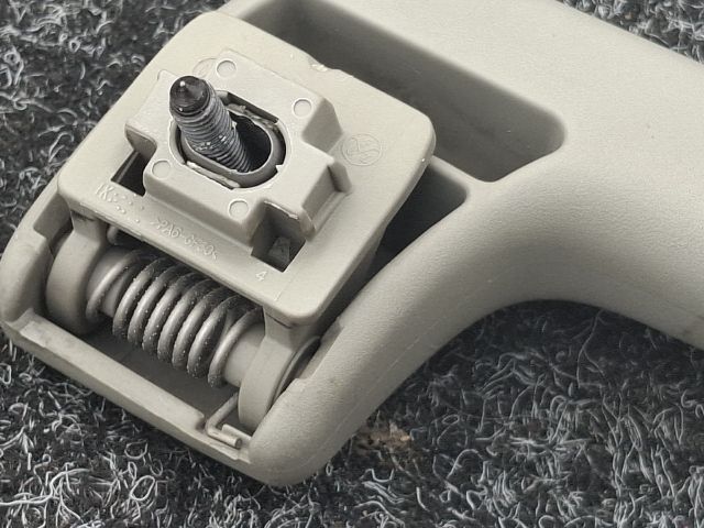 bontott AUDI A4 B6 Jobb első Kapaszkodó (Felső)