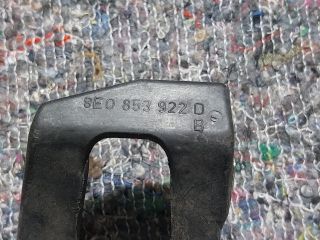 bontott AUDI A4 B6 Jobb első Küszöb Tartó