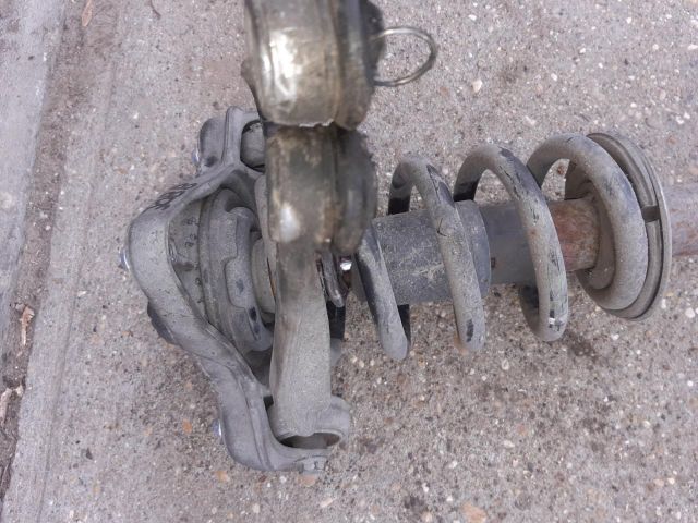 bontott AUDI A4 B6 Jobb első Lengéscsillapító