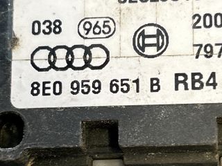 bontott AUDI A4 B6 Jobb első Oldal Ütközés Érzékelő