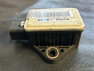 bontott AUDI A4 B6 Jobb első Oldal Ütközés Érzékelő