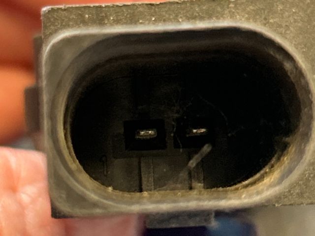 bontott AUDI A4 B6 Jobb első Oldal Ütközés Érzékelő