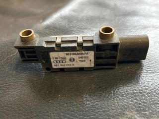 bontott AUDI A4 B6 Jobb első Oldal Ütközés Érzékelő