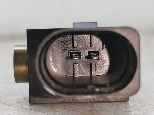 bontott AUDI A4 B6 Jobb első Oldal Ütközés Érzékelő