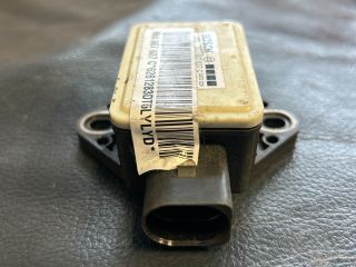 bontott AUDI A4 B6 Jobb első Oldal Ütközés Érzékelő