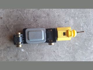 bontott AUDI A4 B6 Jobb első Oldal Ütközés Érzékelő