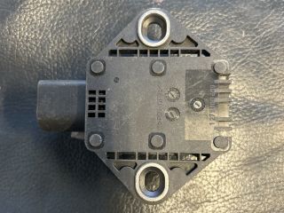 bontott AUDI A4 B6 Jobb első Oldal Ütközés Érzékelő