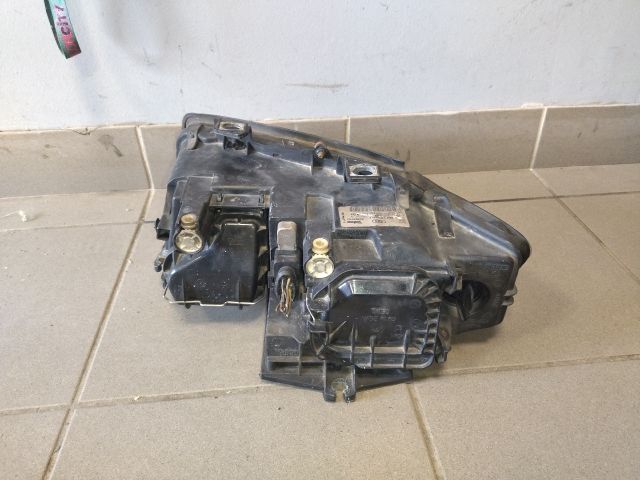 bontott AUDI A4 B6 Jobb Fényszóró