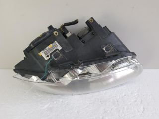 bontott AUDI A4 B6 Jobb Fényszóró