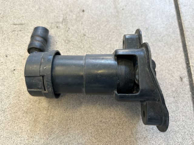 bontott AUDI A4 B6 Jobb Fényszórómosó Fúvóka