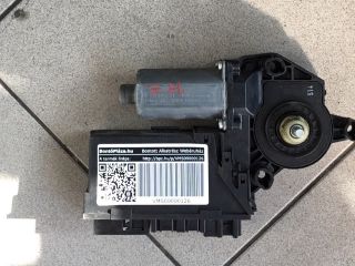bontott AUDI A4 B6 Jobb hátsó Ablakemelő Motor