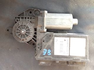 bontott AUDI A4 B6 Jobb hátsó Ablakemelő Motor