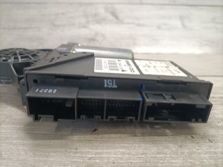 bontott AUDI A4 B6 Jobb hátsó Ablakemelő Motor