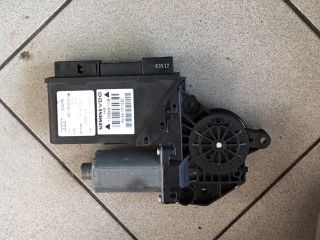 bontott AUDI A4 B6 Jobb hátsó Ablakemelő Motor