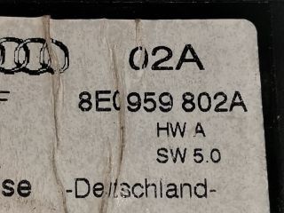 bontott AUDI A4 B6 Jobb hátsó Ablakemelő Motor