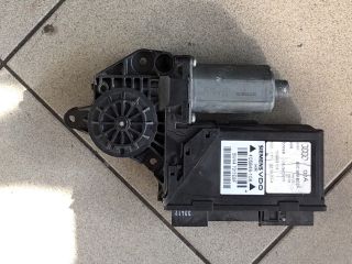 bontott AUDI A4 B6 Jobb hátsó Ablakemelő Motor