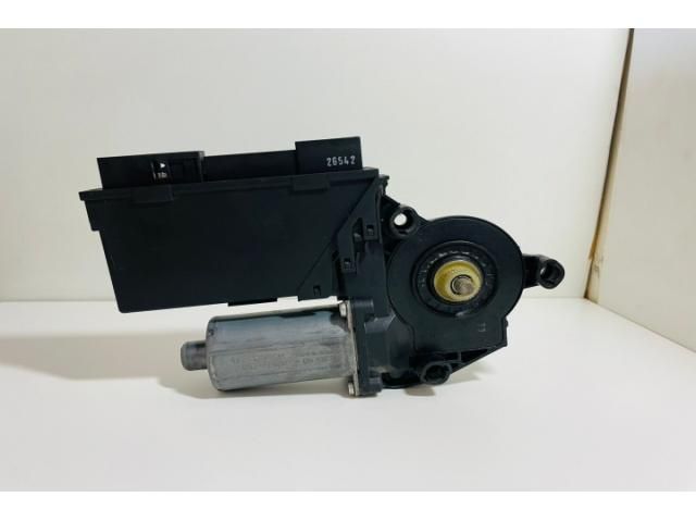 bontott AUDI A4 B6 Jobb hátsó Ablakemelő Szerkezet (Elektromos)