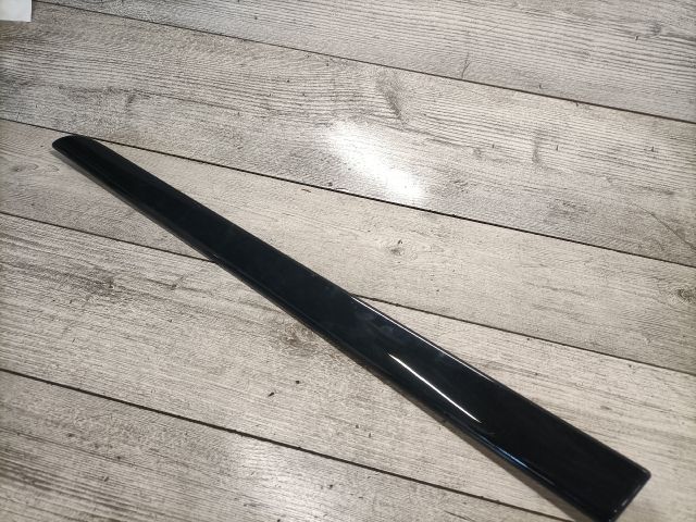 bontott AUDI A4 B6 Jobb hátsó Ajtó Kárpit Díszléc