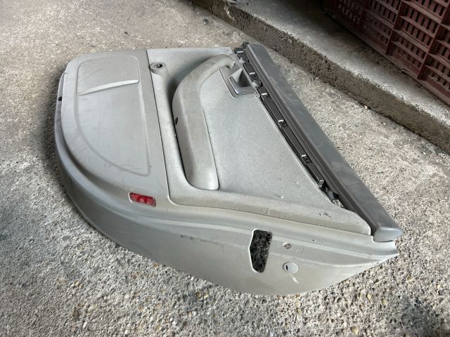 bontott AUDI A4 B6 Jobb hátsó Ajtó Kárpit