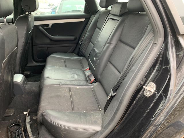 bontott AUDI A4 B6 Jobb hátsó Ajtó Kárpit