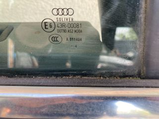 bontott AUDI A4 B6 Jobb hátsó Ajtó (Részeivel)