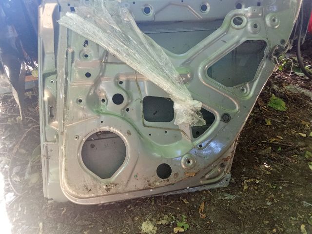 bontott AUDI A4 B6 Jobb hátsó Ajtó (Üres lemez)