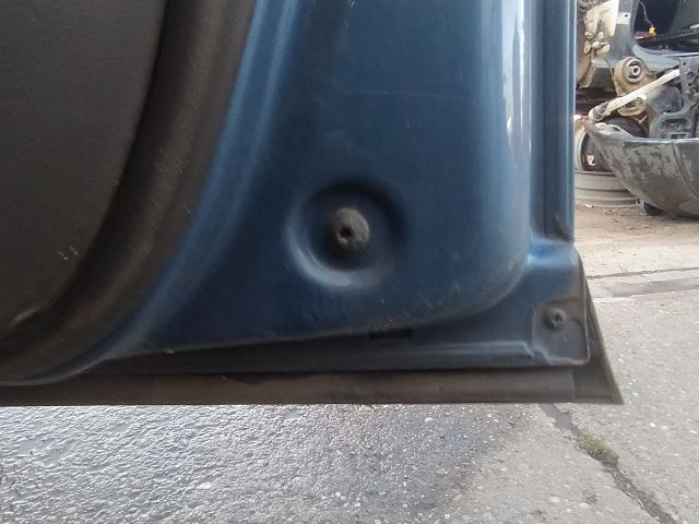 bontott AUDI A4 B6 Jobb hátsó Ajtó (Üres lemez)