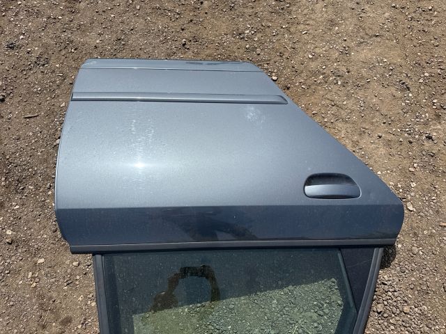 bontott AUDI A4 B6 Jobb hátsó Ajtó (Üres lemez)