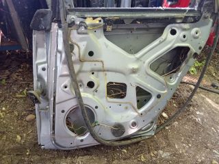 bontott AUDI A4 B6 Jobb hátsó Ajtó (Üres lemez)