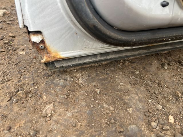 bontott AUDI A4 B6 Jobb hátsó Ajtó (Üres lemez)