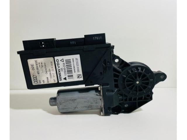 bontott AUDI A4 B6 Jobb hátsó Ajtózár Motor