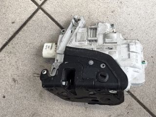 bontott AUDI A4 B6 Jobb hátsó Ajtózár