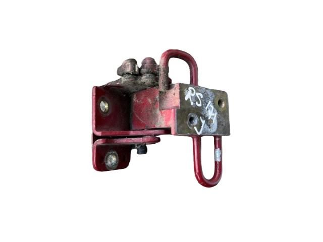 bontott AUDI A4 B6 Jobb hátsó Alsó Zsanér